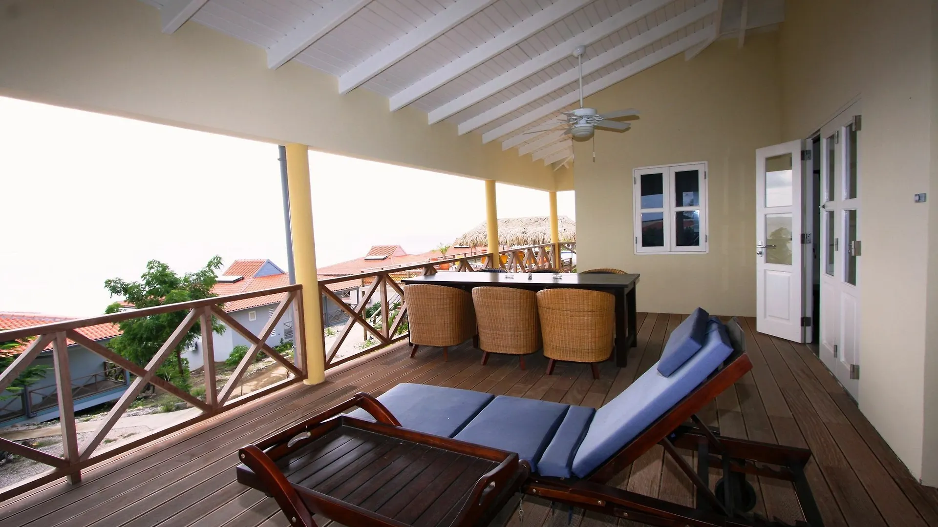 Caribbean Club Bonaire Aparthotel